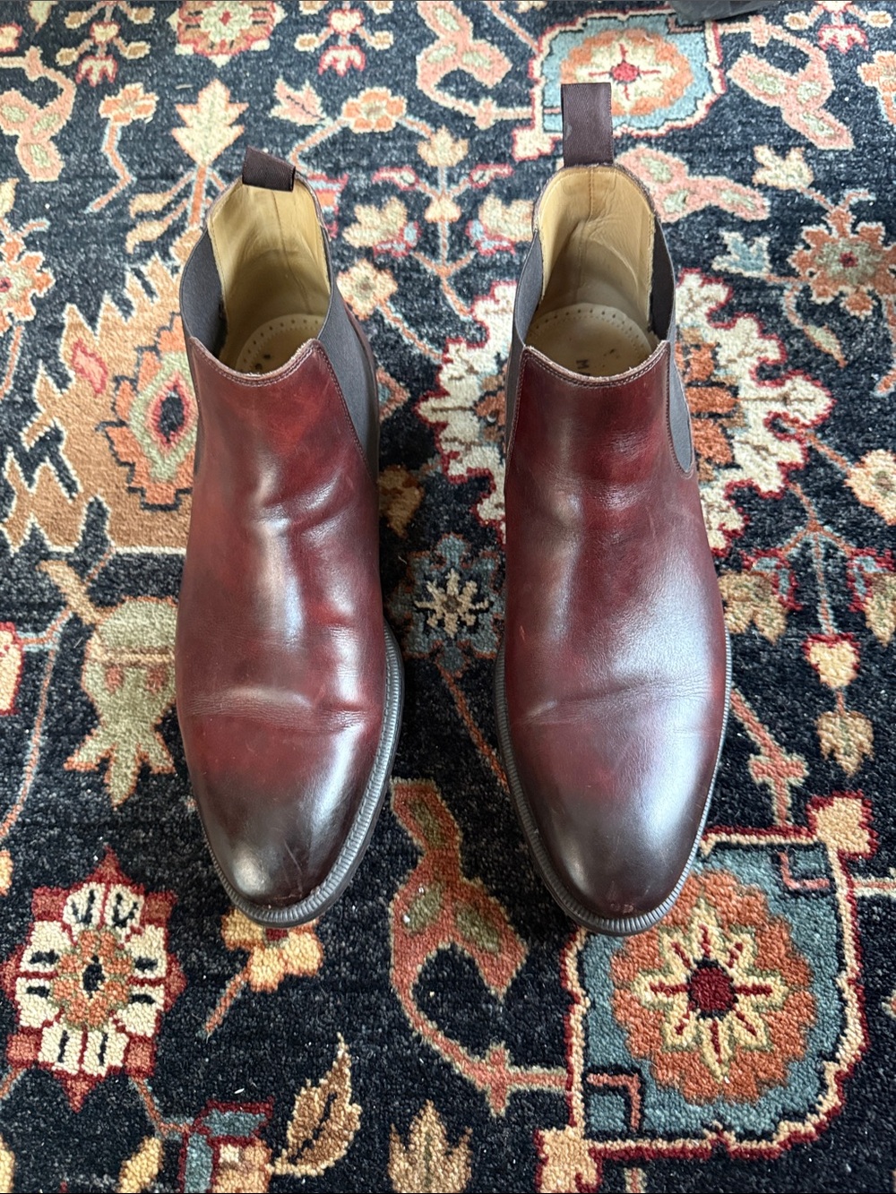 Magnanni Men's Chelsea Boots in Dark Burgundy Leather